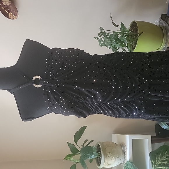 Deb Asymmetrical Hem Black Dress Women's 2X Halter Tiered Midi Dress - Picture 2 of 7